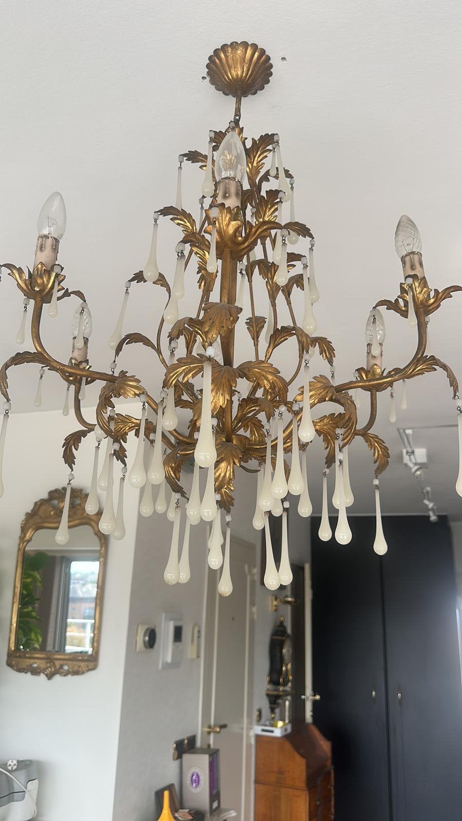 Lustre florentin vintage en métal doré et pampilles, Huis en Inrichting, Lampen | Kroonluchters, Ophalen, Zo goed als nieuw, Glas