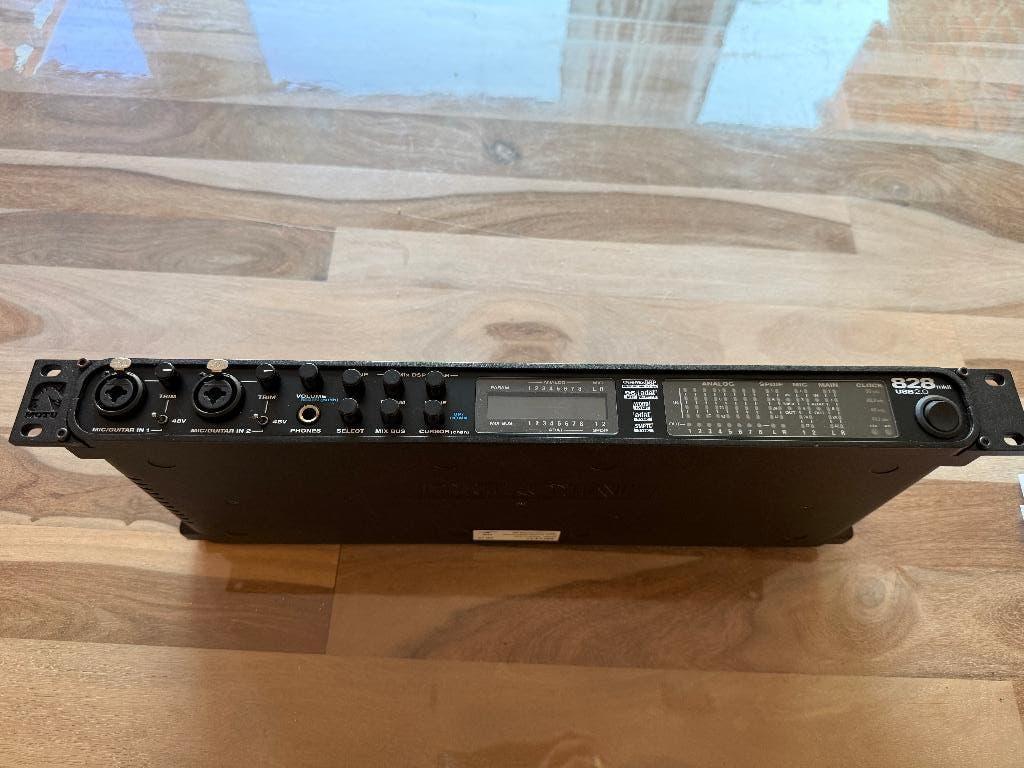 Motu 828mk2 USB SoundCard, TV, Hi-fi & Vidéo, Appareils professionnels, Enlèvement ou Envoi, Comme neuf, Audio