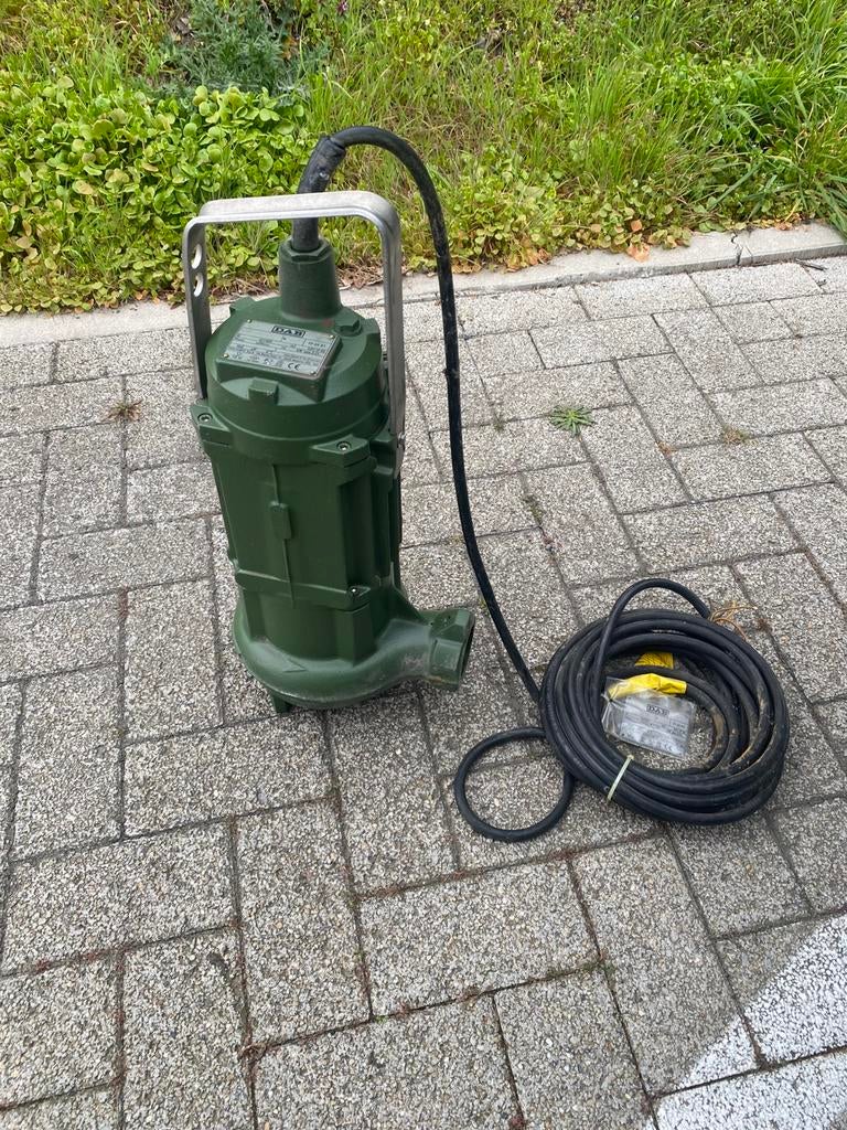 Dompelpomp DAB, Ophalen