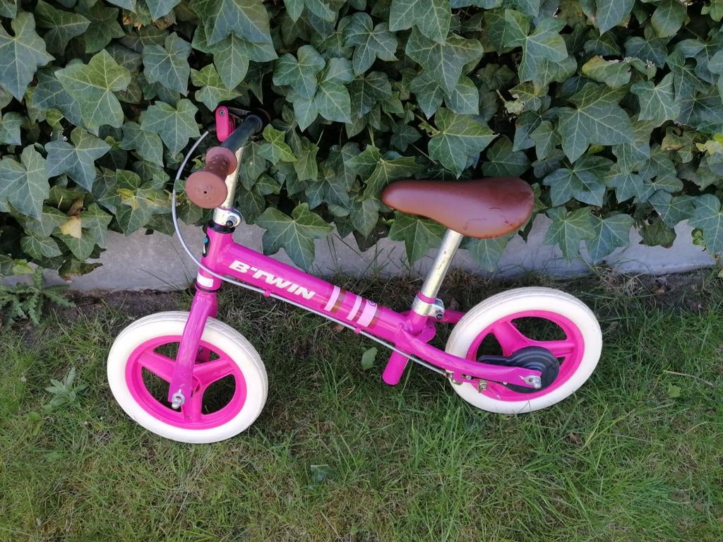 Loopfiets B'twin, Ophalen, Zo goed als nieuw, Loopfiets