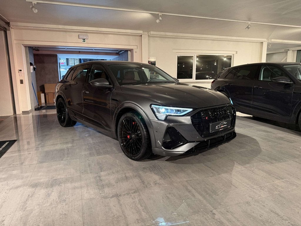 Audi Q8 e-tron SOLD BIJ GARAGE VRIENS YVES BV!, Autos, Cuir, Argent ou Gris, 408 ch, Q8 e-tron