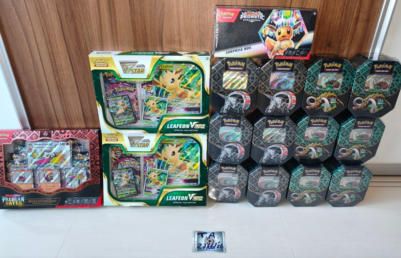 Paldean Fates tin & collection box,

Prismatic Evolution, Enlèvement ou Envoi, Neuf, Booster, Foil