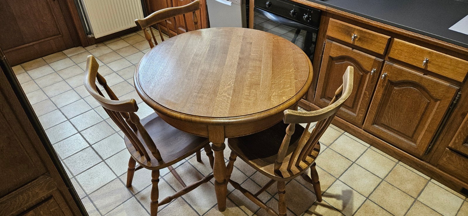 Mooie keukentafel met 3 stoelen, Ophalen