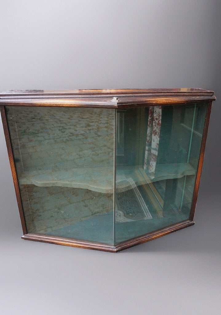 Mooie oude prijzenkast, wand vitrine, van achteren te openen, Huis en Inrichting, Ophalen, Gebruikt, Eikenhout, Art Deco Vintage