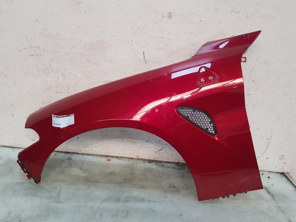AILE AVANT GAUCHE Alfa Romeo Giulia (952) (|50549519|), Dhr. J. Ham, Utilisé, Alfa Romeo, Avant