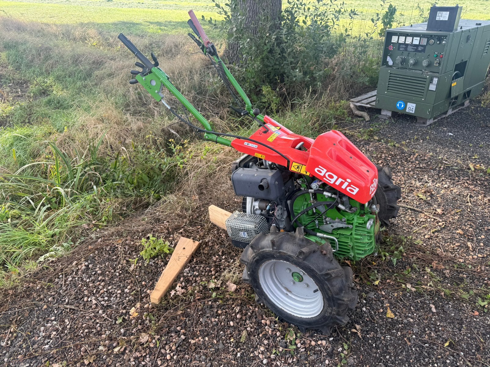Motoculteur agricole/motoculteur de jardin, Enlèvement ou Envoi, Comme neuf, Coupeur de jardin