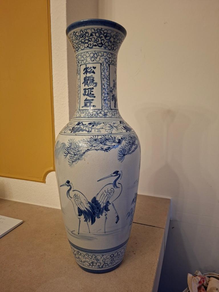 Grote decoratieve Chinese blauw-wit vaas Hong Kong, Huis en Inrichting, Woonaccessoires | Vazen, Ophalen
