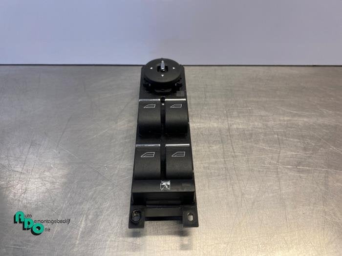 Elektrisch Raam Schakelaar van een Ford Focus (Focus 11-), Gebruikt, -, -, Ophalen of Verzenden