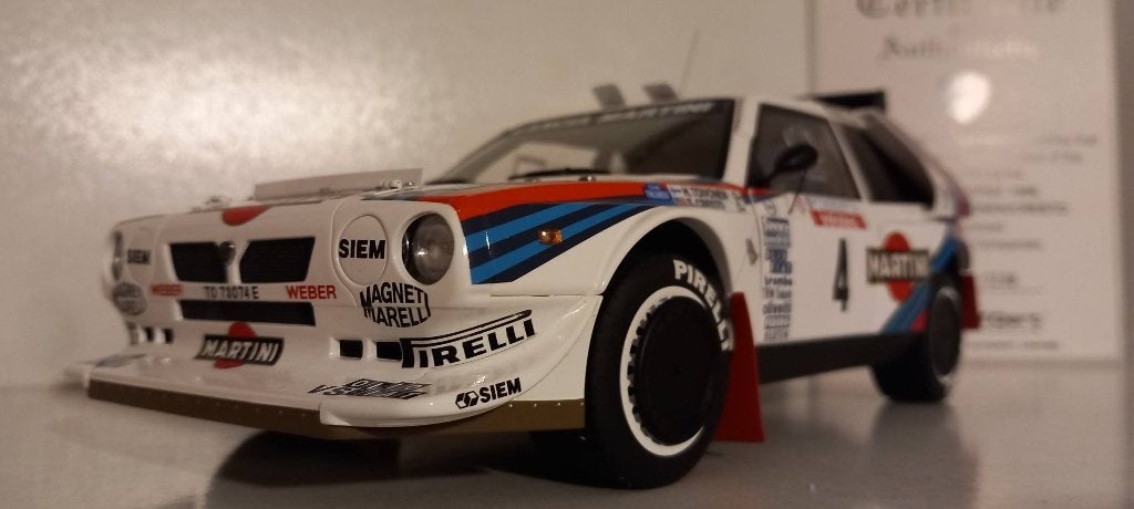 1/18 Lancia Delta S4 Martini Gr.B Tour de Corse 1986 AUtoart, Hobby & Loisirs créatifs, Voitures miniatures | 1:18, Enlèvement ou Envoi