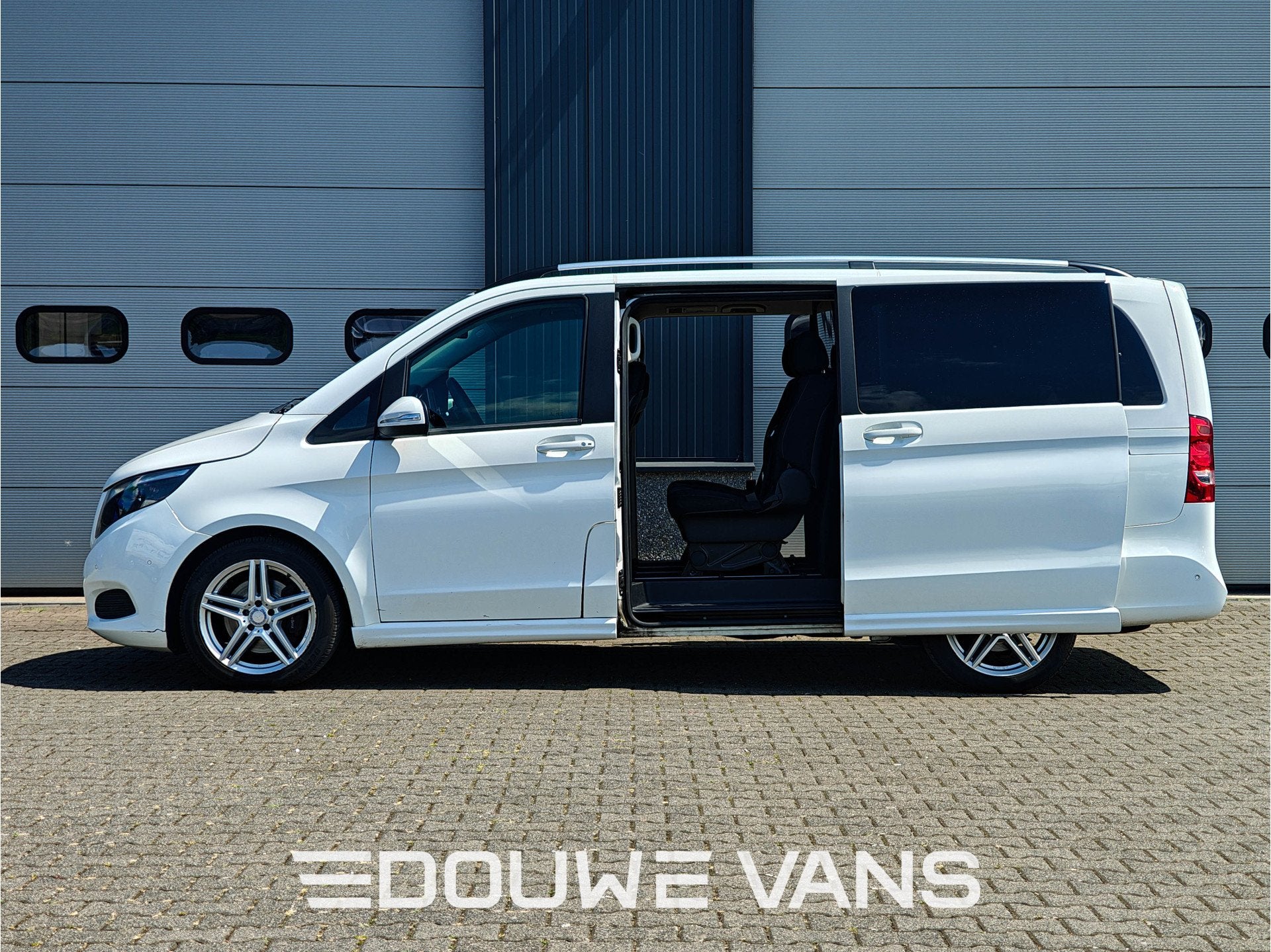 Mercedes-Benz V-Klasse V220 Dubbel Cabine Automaat Trekhaak, Automaat, Euro 5, Gebruikt, Automatische klimaatregeling