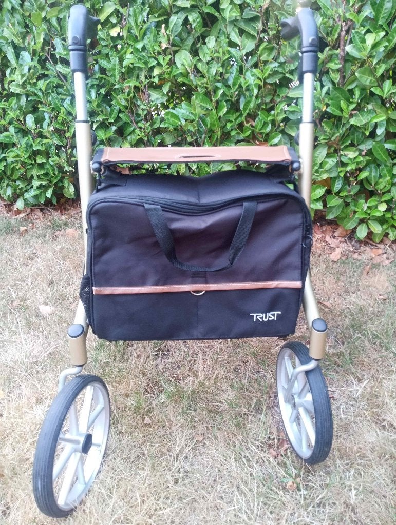 opvouwbare TRUST rollator, Divers, Enlèvement, Poids léger, Utilisé