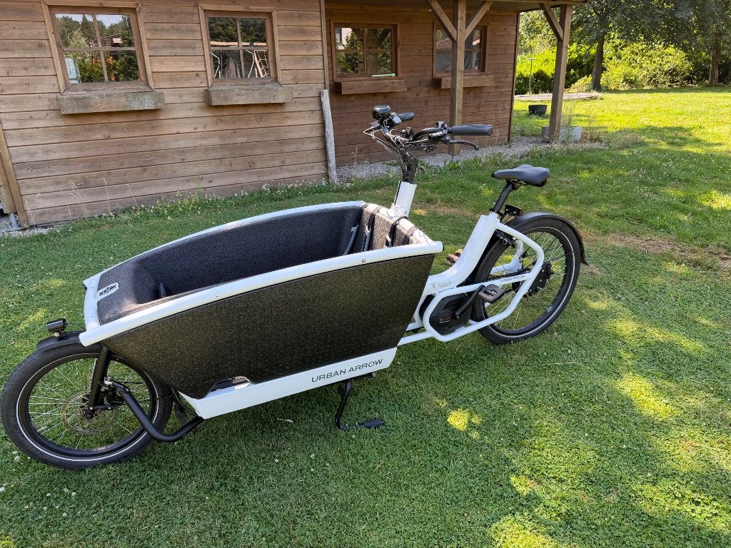 Bakfiets Urban Arrow 2023, 3 kinderen, Elektrisch, Zo goed als nieuw, Ophalen