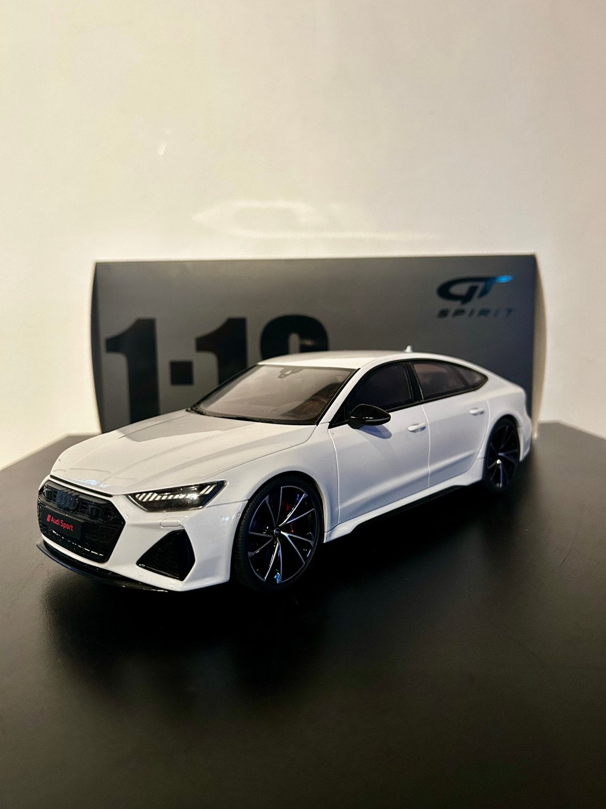 Audi RS7 - GT Spirit 1/18, Hobby & Loisirs créatifs, Enlèvement, Comme neuf