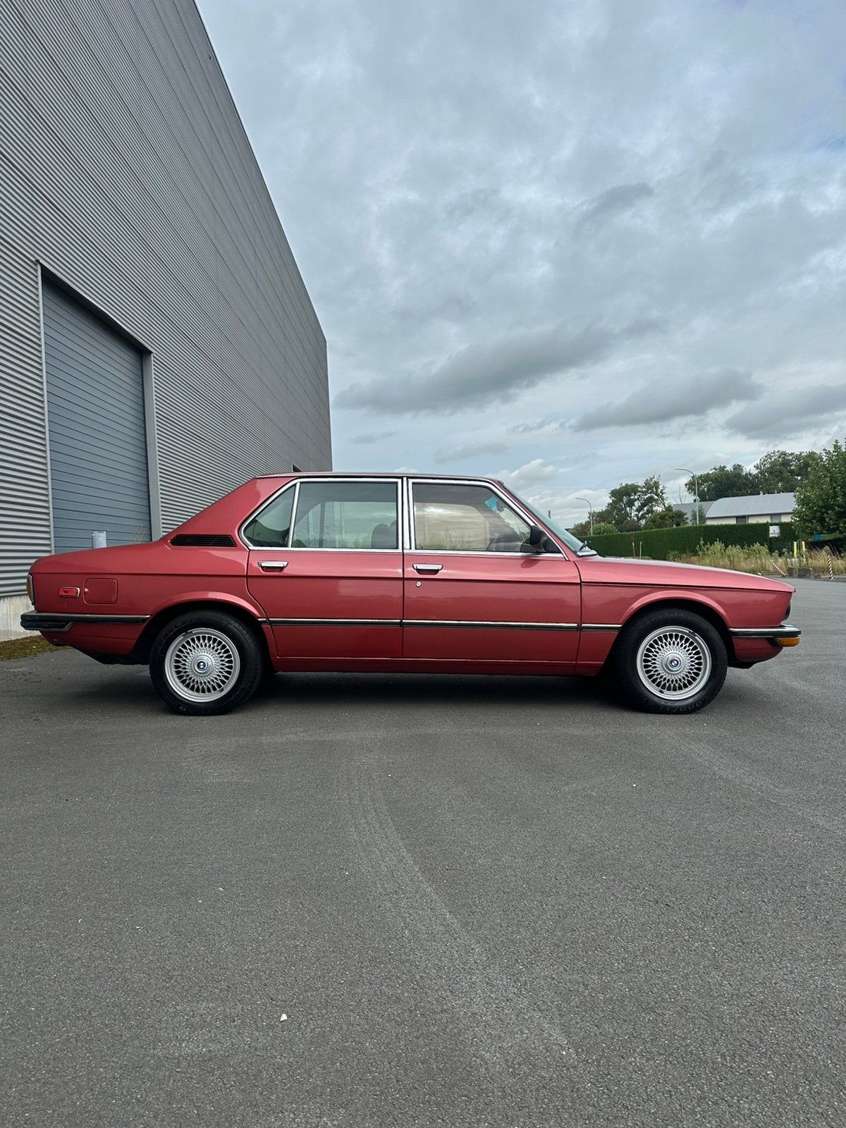 BMW 525 E12 1977 classic/oldtimer, foto 3