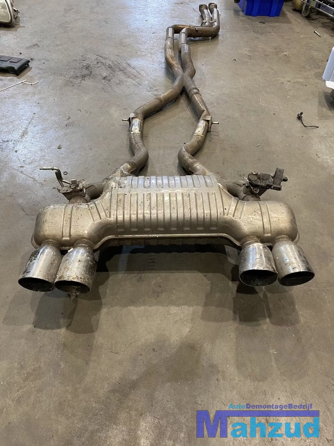 BMW M4 M3 COSTUM Uitlaat downpipe openpijp (SCHADE), Petuelring 130
80788  Munich, DE, Gebruikt, Info@bmw.de, BMW