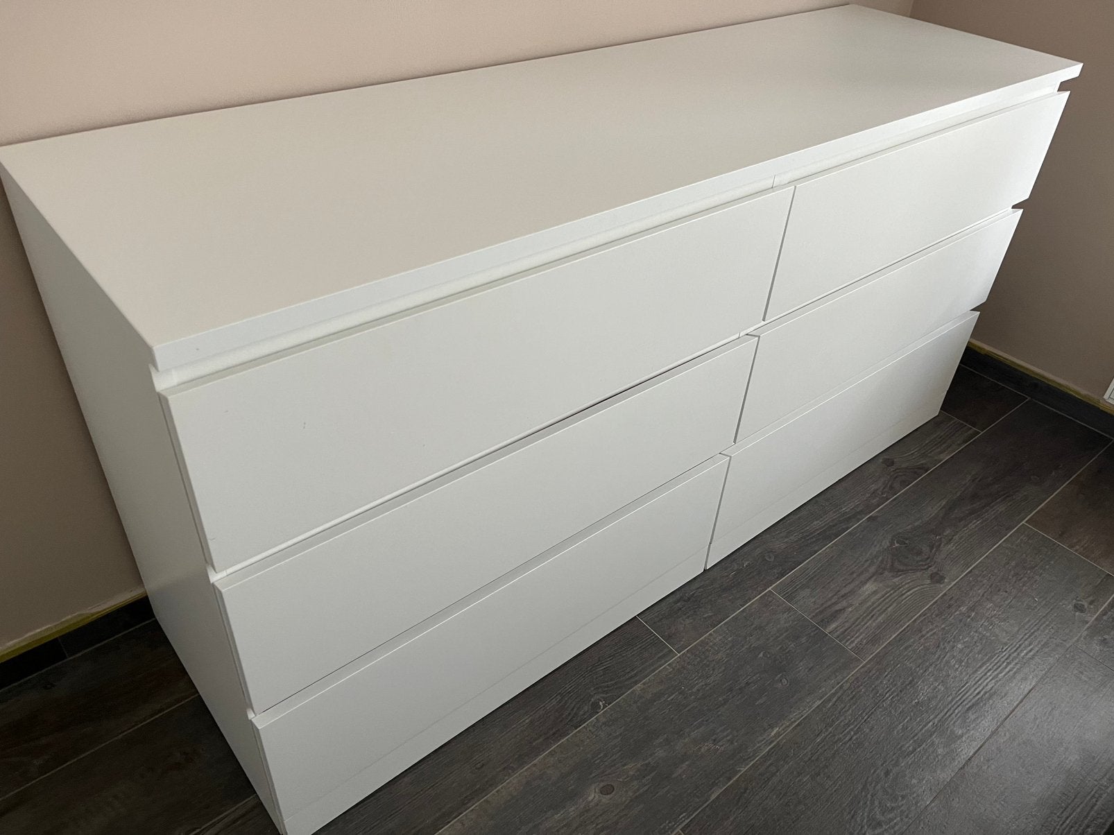Propere witte kast, Ophalen, Zo goed als nieuw