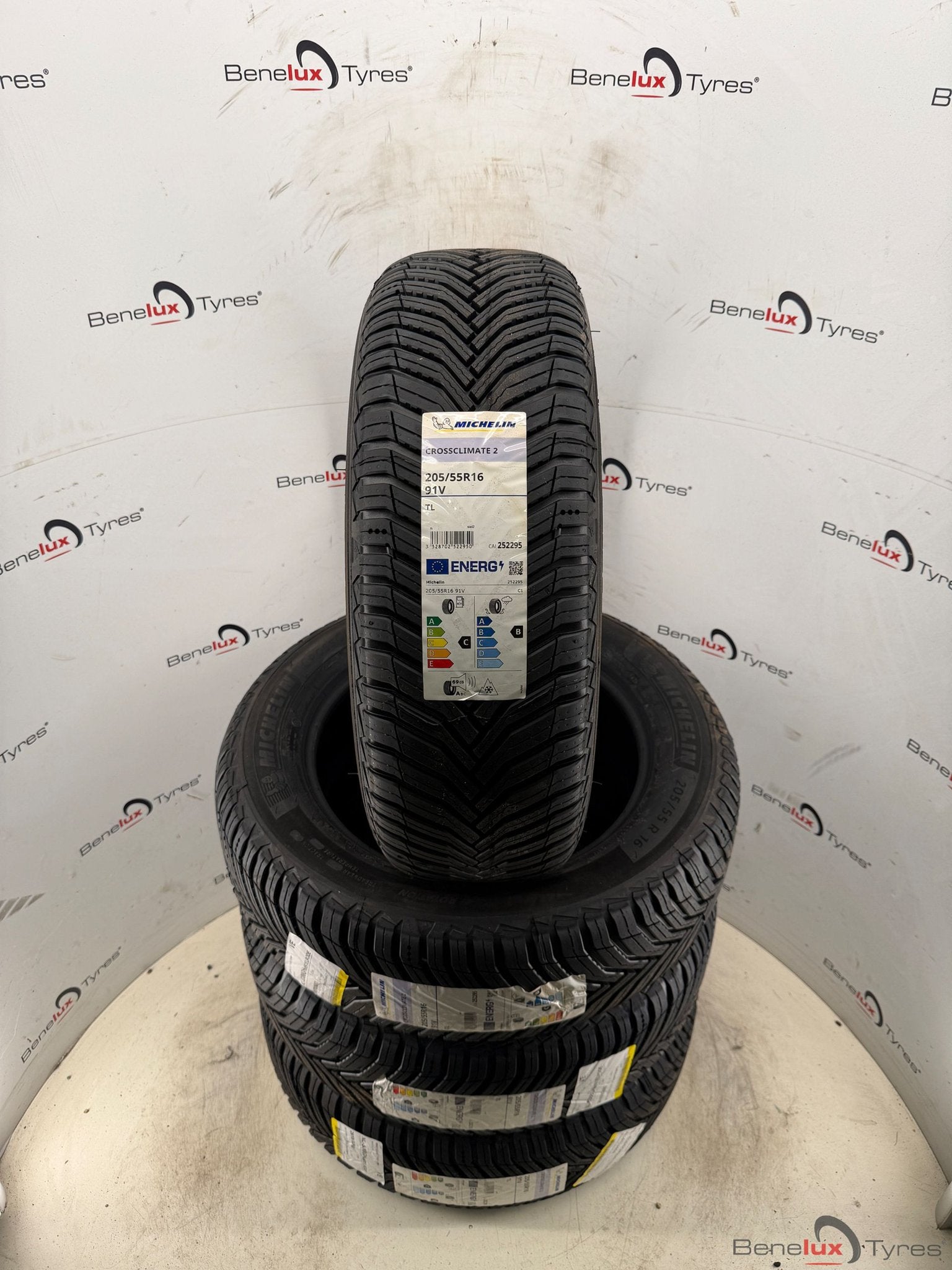 all-season 205/55R16 Michelin 205/55 R16 205/55/16 2055516, Auto-onderdelen, -, Nieuw, All Season, Band(en)