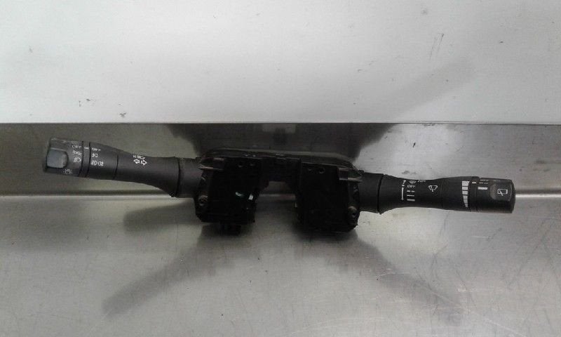 COMBINE COMMODO Nissan Micra (K13) (01-2010/03-2017), Utilisé, Nissan