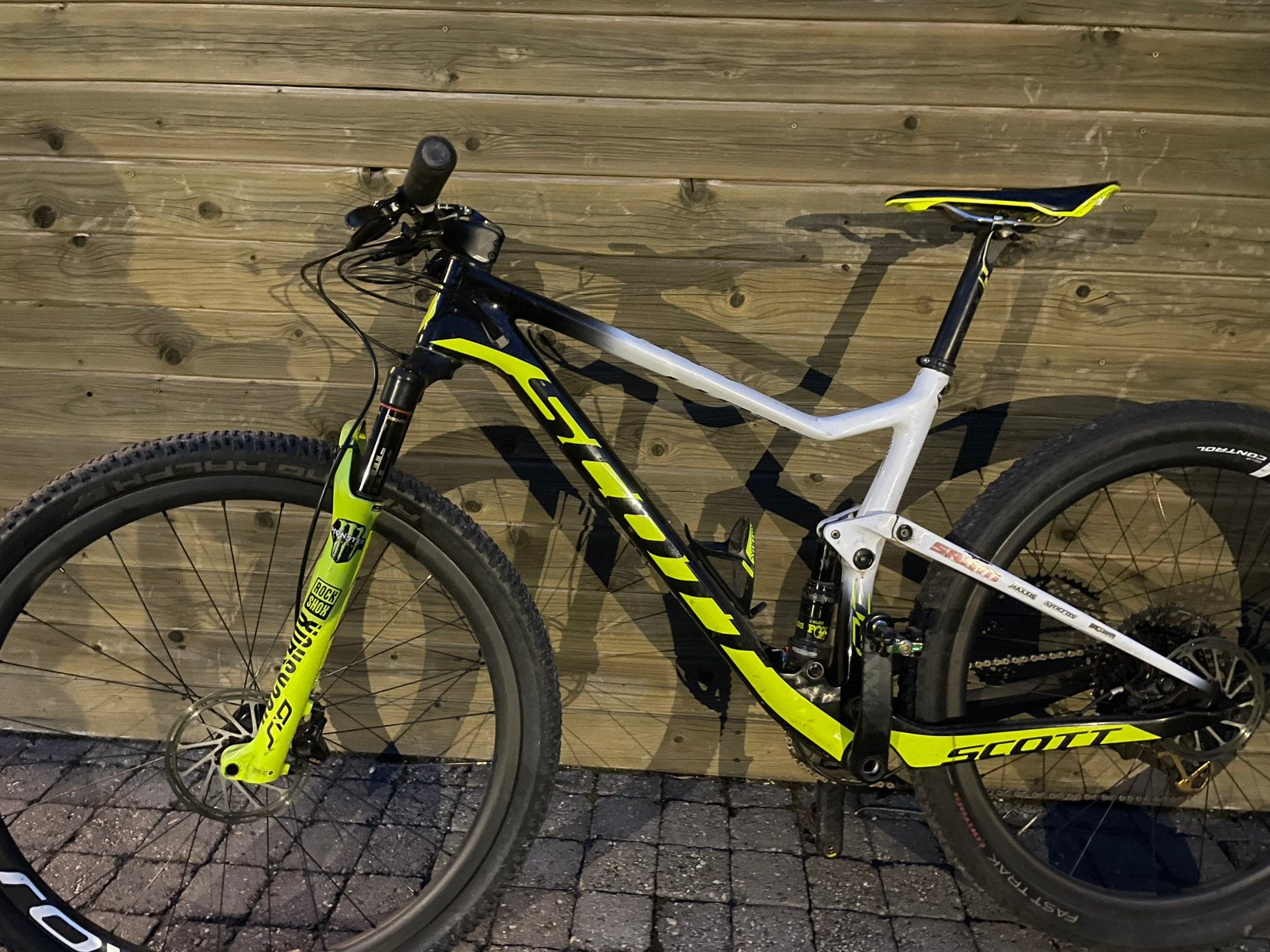 Scott spark nino schurter 900rc (L), Fietsen en Brommers, Fietsen | Mountainbikes en ATB, Fully, Ophalen, Gebruikt