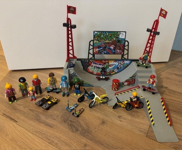 PLAYMOBIL 70168 Skate Park, Complete set, Overige typen, Ophalen of Verzenden, Zo goed als nieuw