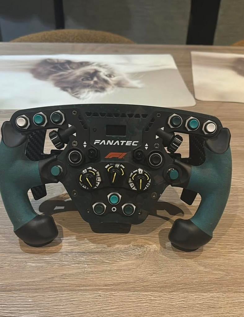 Fanatec ClubSport Steering Wheel F1 2023 (Limited Edition), Games en Spelcomputers, Spelcomputers | Sony Consoles | Accessoires