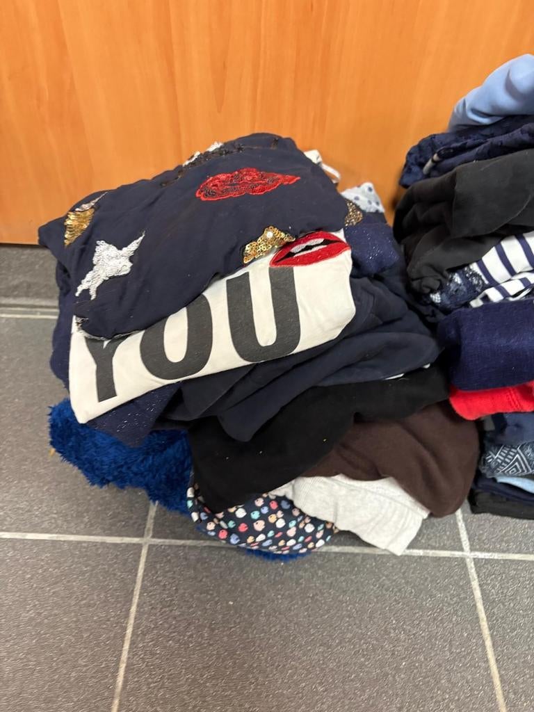 Pakket dameskleding, Ophalen, Maat 36 (S)