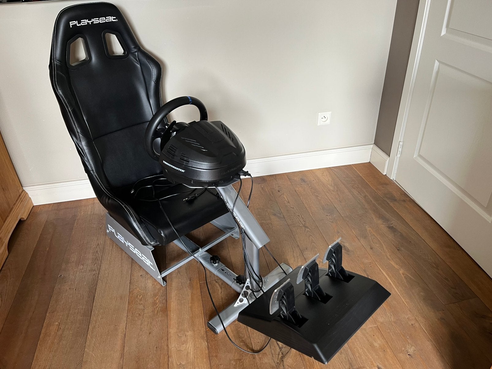t300 rs gt edition en playseat, Games en Spelcomputers, Spelcomputers | Sony Consoles | Accessoires, Ophalen, Zo goed als nieuw