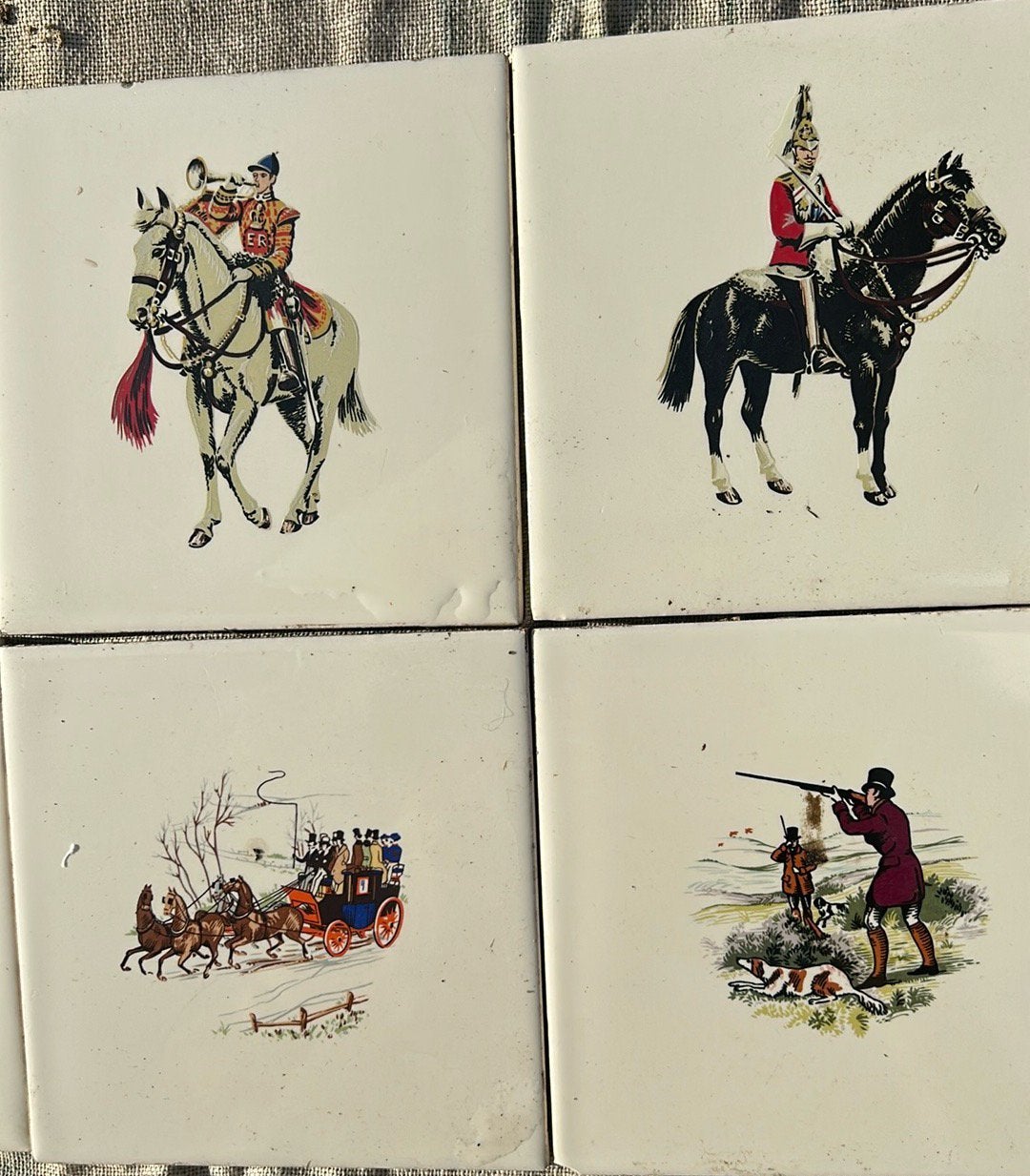 10 carreaux décoratifs, scènes de chasse, Enlèvement ou Envoi