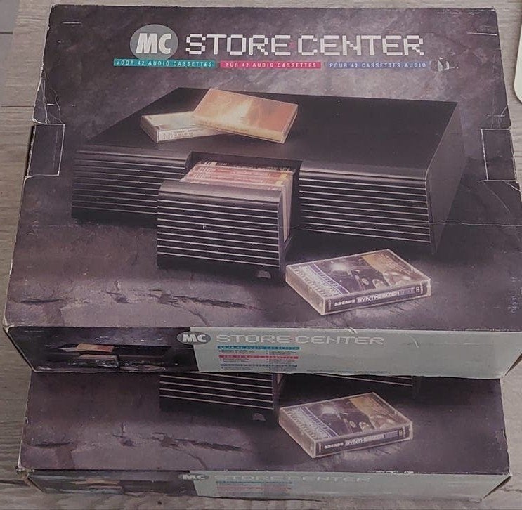 2 Opbergdozen en 2 opbergkoffers voor cassettes, Ophalen, 26 bandjes of meer, Met bewaardoos, rek of koffer