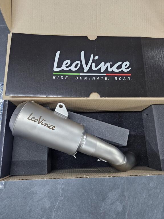 Leovince LV-10 sportuitlaat Kawasaki Z900 A2 95pk 35kW, Motoren, Nieuw, Ophalen of Verzenden
