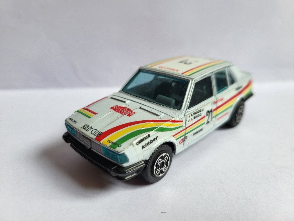 Burago Alfa Giulietta Vintage 1979, Enlèvement ou Envoi, Utilisé, Voiture