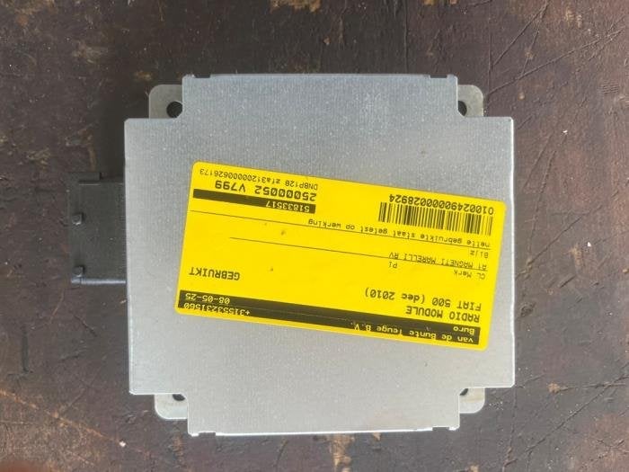 Module radio d'un Fiat 500, -, 3 mois de garantie, Utilisé, Fiat
