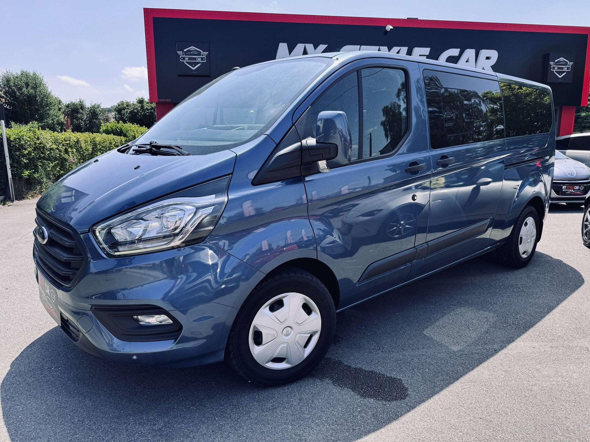 Ford Transit Custom 2.0 TDCi , 8 Places TVA DEDUCTIBLE, GARA, Auto's, Voorwielaandrijving, Stof, Gebruikt, 4 cilinders