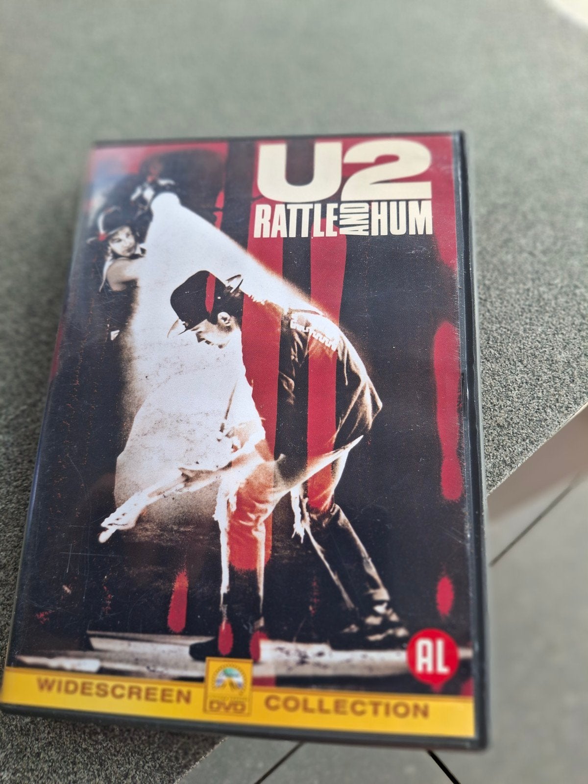 Dvd u2  rattle and rum, Cd's en Dvd's, Ophalen of Verzenden