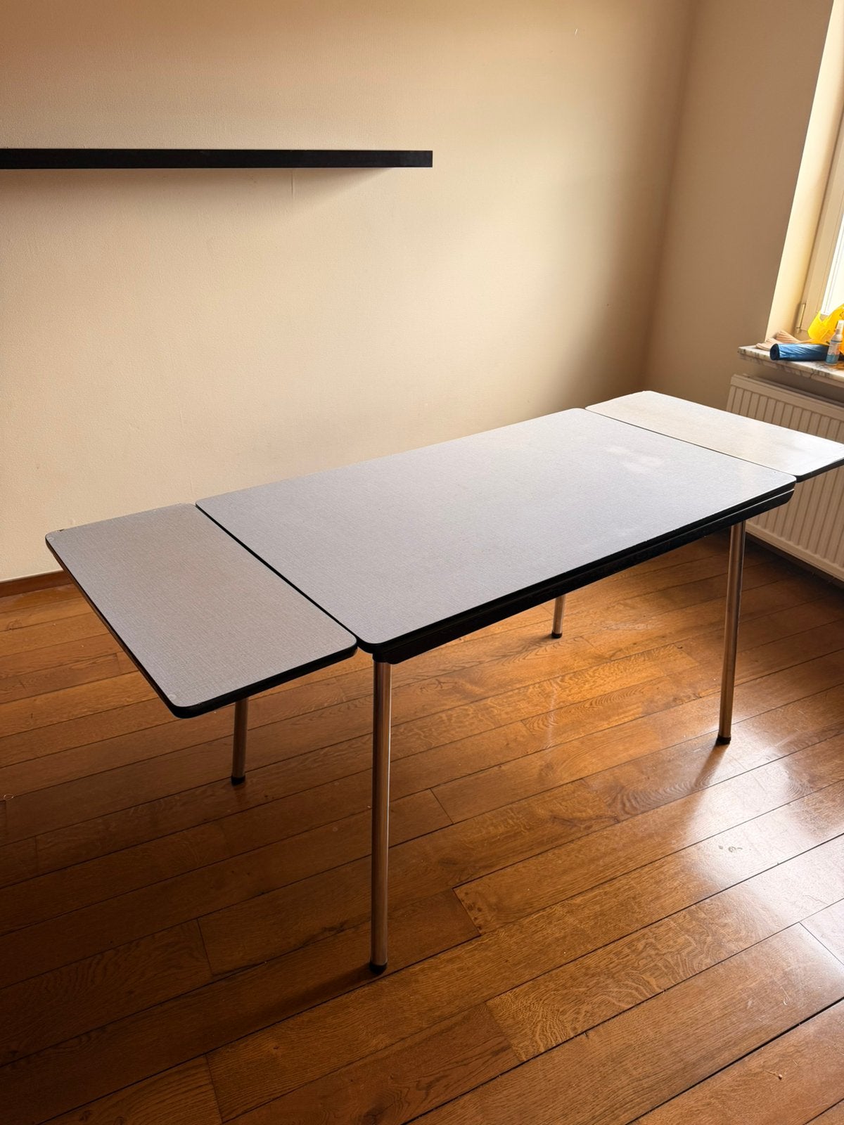 Stevige tafel voor werkhuis, Huis en Inrichting, Ophalen, Gebruikt, 100 tot 150 cm, 50 tot 100 cm