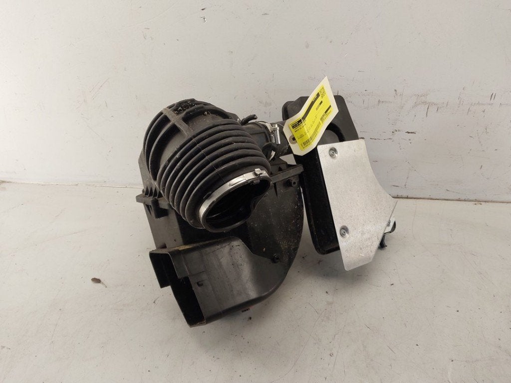 BOITIER FILTRE À AIR BMW X5 (G05) (|13715A1F9B6|), Autos : Pièces & Accessoires, Utilisé, BMW, Petuelring 130
80809  München, DE