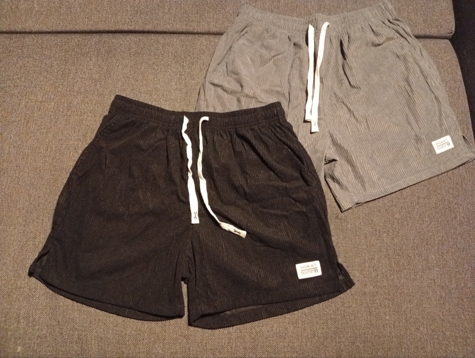 2 dames shorten NIEUW, Vêtements | Femmes, Culottes & Pantalons, Enlèvement, Neuf, Taille 42/44 (L), Courts