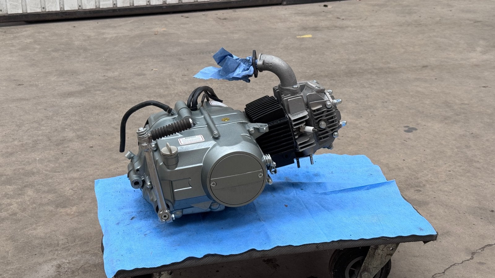 Moteur 125cc lifan dirt bike, Enlèvement, Comme neuf