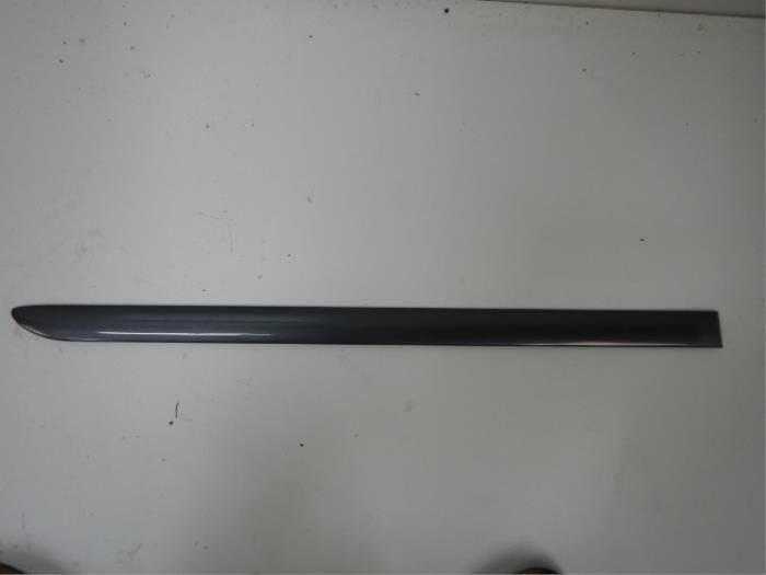 VW Touran Caddy Deurlijst Deurstijl Stootstrip Lijst Rechts, Enlèvement ou Envoi, Utilisé