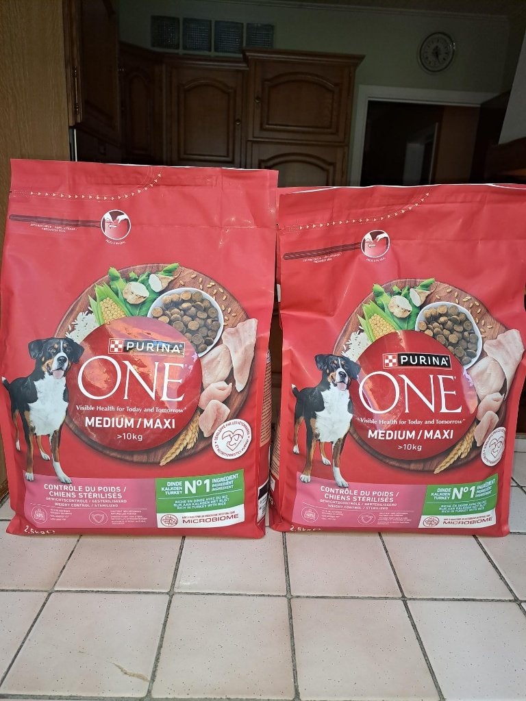 2 sacs de 2,5 kg de croquettes pour chiens Purina One, Animaux & Accessoires, Enlèvement, Neuf