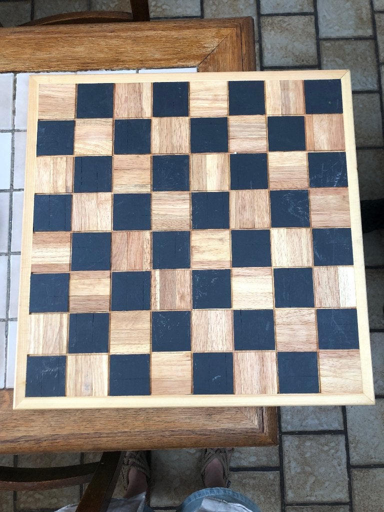 Plateaux en bois - jeu d'échecs et de dame, Hobby & Loisirs créatifs, Jeux de société | Jeux de plateau, Neuf, 1 ou 2 joueurs