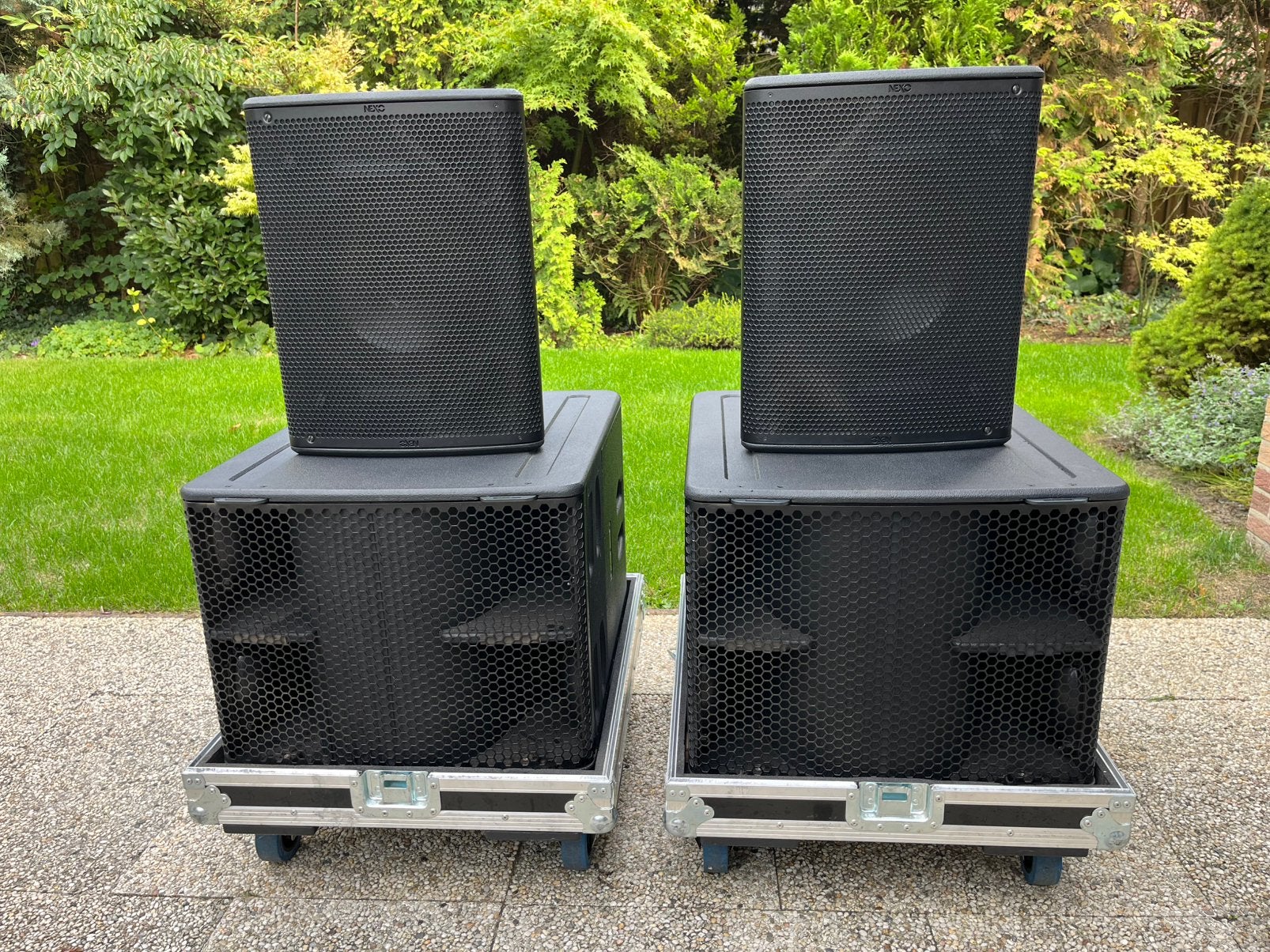 Nexo set 2x P10 & 2x L15 NXAMP4x1 MK2, Musique & Instruments, Enlèvement, Comme neuf