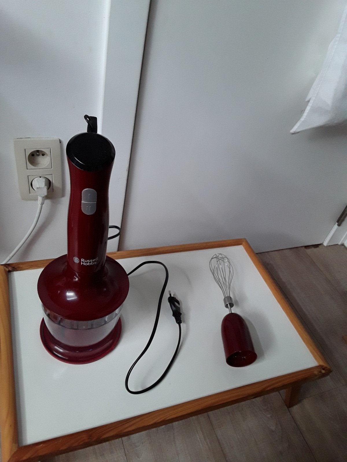 Russell  Hobbs, Ophalen