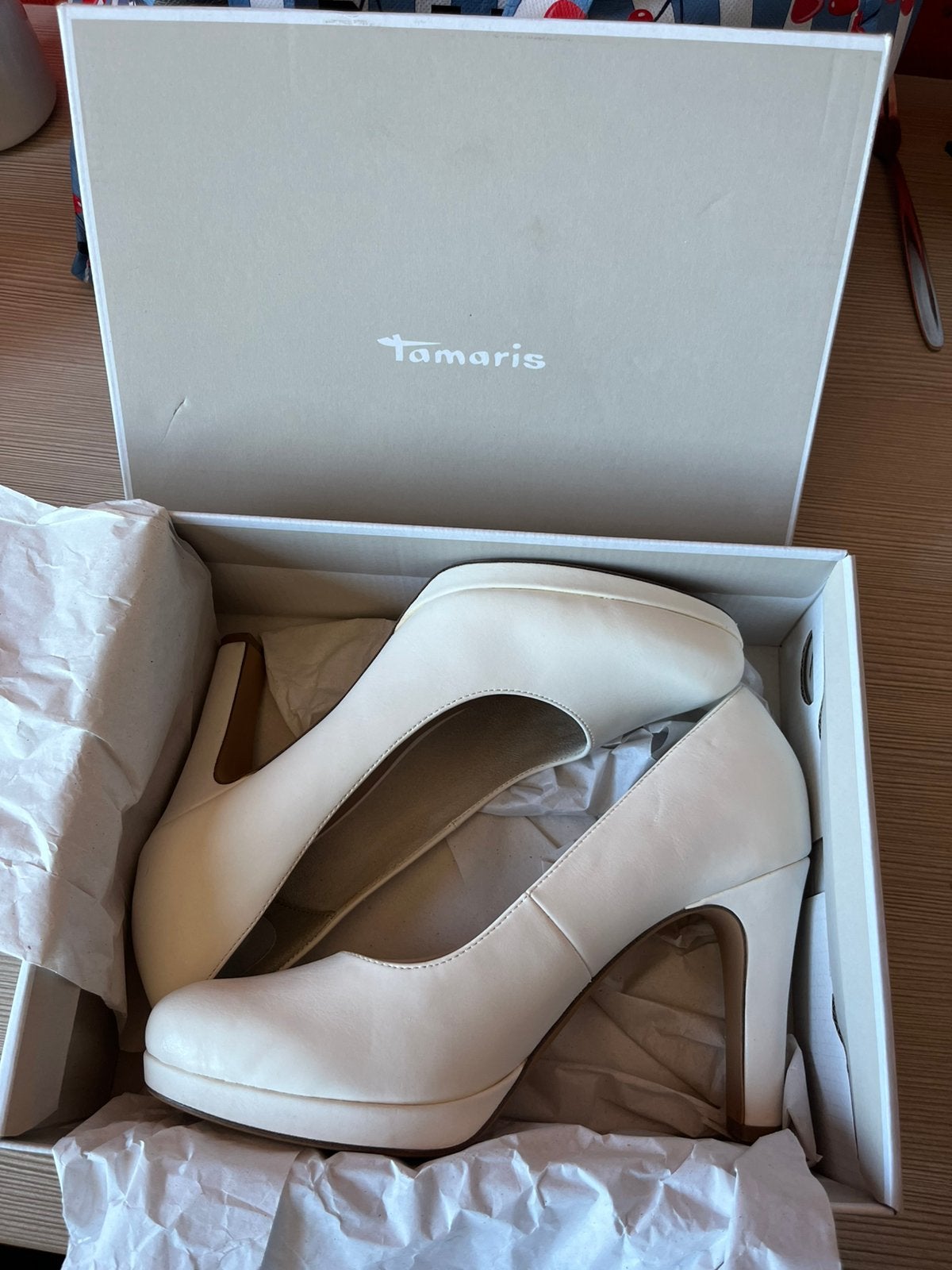 Hakken, Pumps, Wit, Nieuw, Ophalen of Verzenden