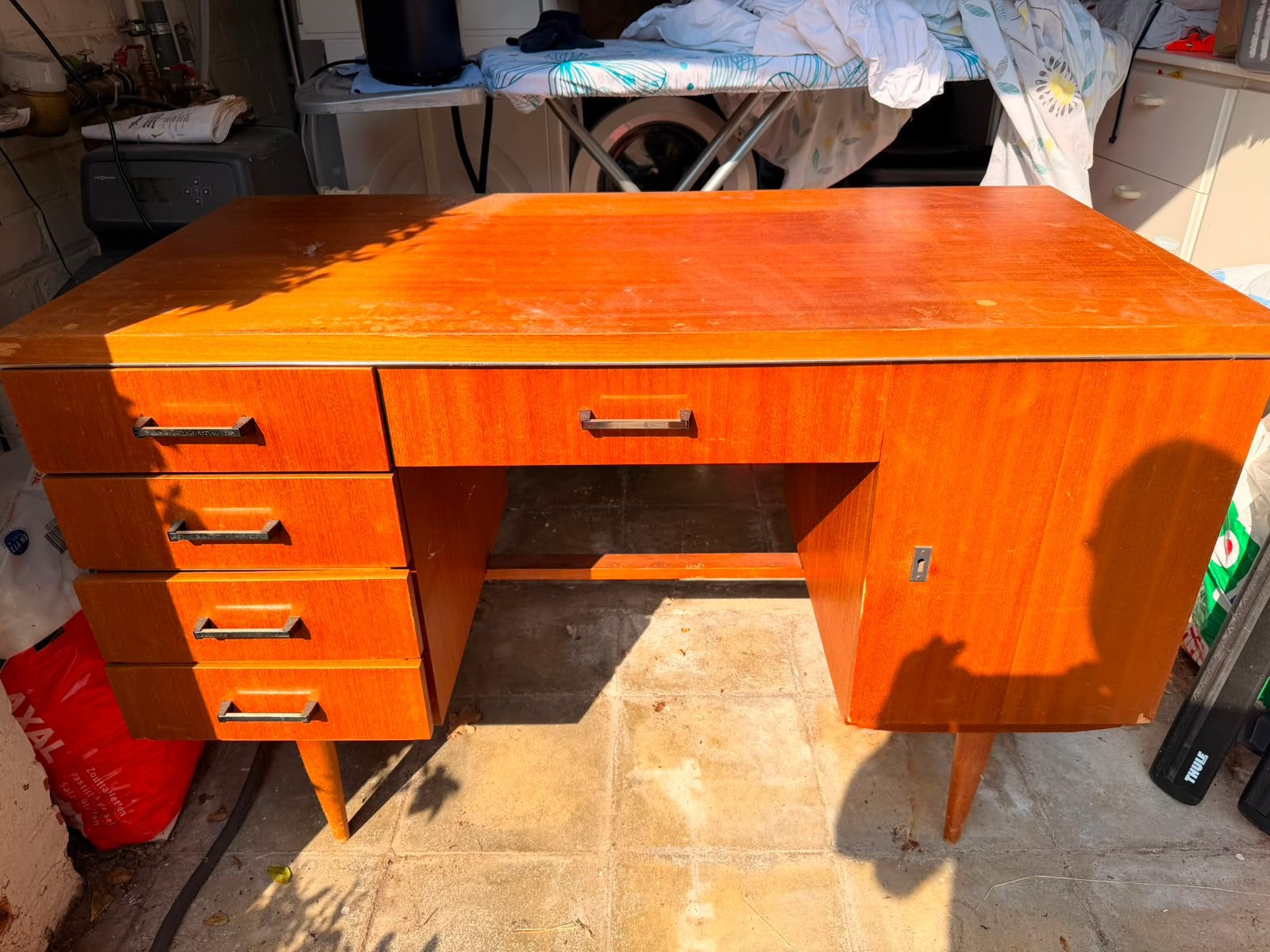 Bureau vintage à rafraichir, 120 cm, Vintage, Utilisé, Bois