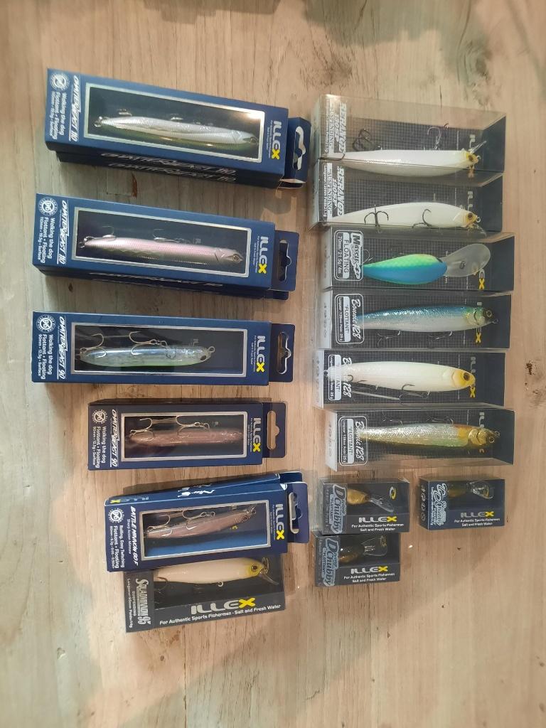 Verschillende pluggen, Watersport en Boten, Hengelsport | Roofvissen, Nieuw, Overige typen, Ophalen of Verzenden