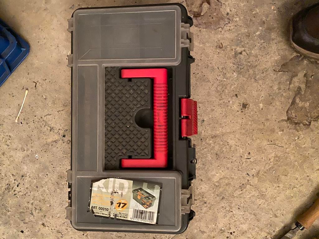 Boite a outils, Bricolage & Construction, Enlèvement, Comme neuf
