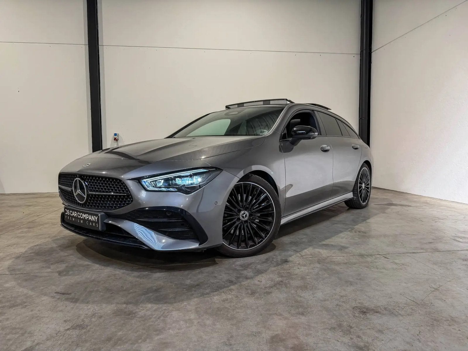 Mercedes CLA 2025, Auto's, Zwart, 5 deurs, Particulier, Zilver of Grijs