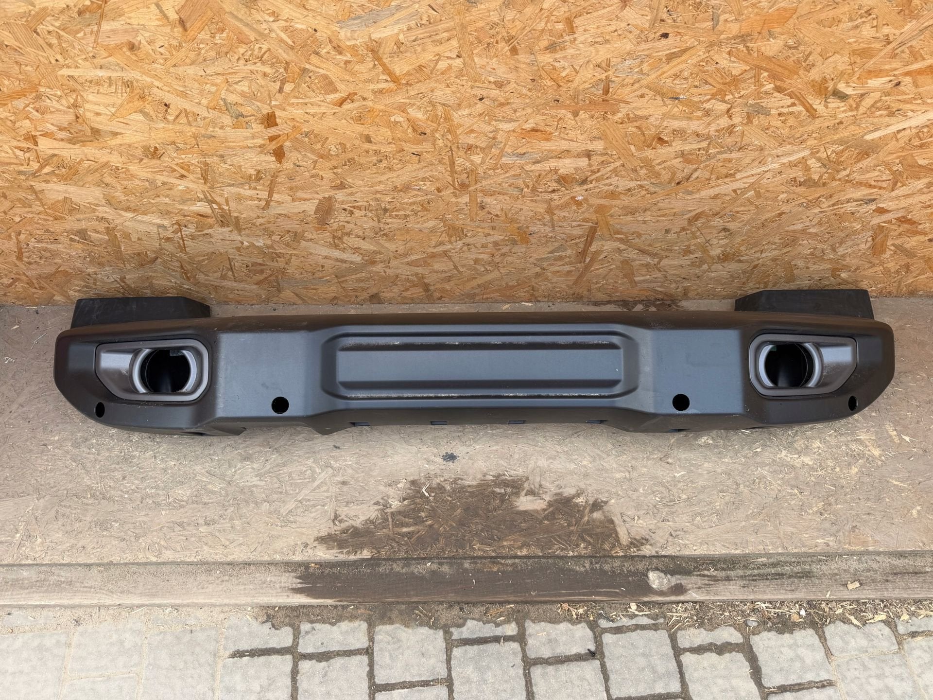 Jeep Wrangler JL Voorbumper Voor, Auto-onderdelen, Gebruikt, Info@stellantis.com, Bumper, Taurusavenue 1
2132 LS  Hoofddorp, NL