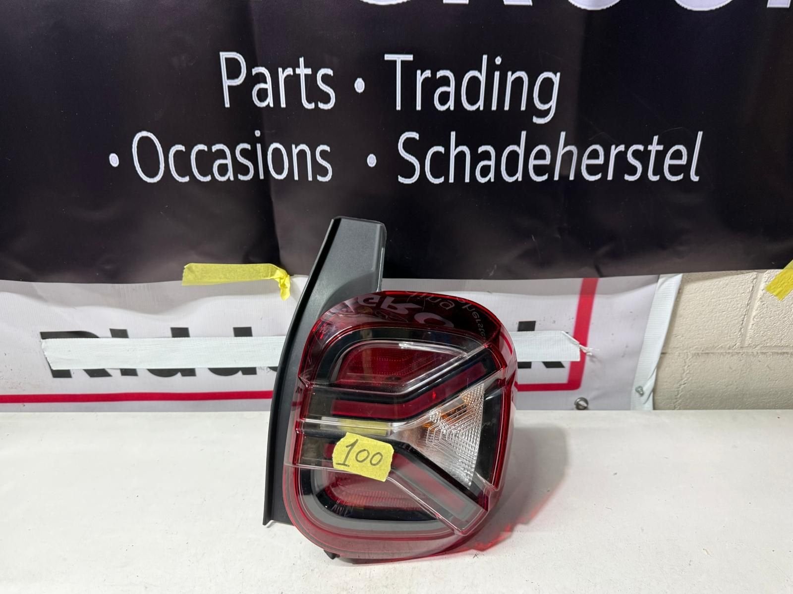 dacia duster achterlicht, Gebruikt, -, -, Ophalen of Verzenden